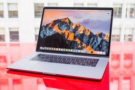 MacBook Pro Retina 15.4-inch (2017) - Core i7 - 16GB - SSD 512GB Space Grey